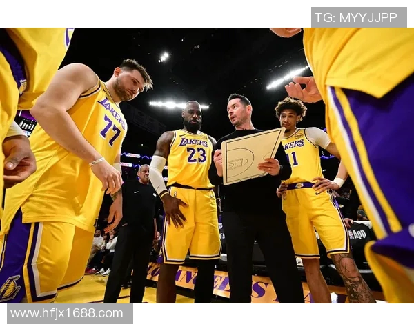 2010年NBA西部首轮湖人与雷霆的激烈对决回顾与分析